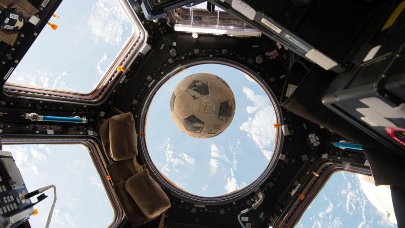 手机2次元手游推荐下载，陪主角长大的乙女游戏叫什么